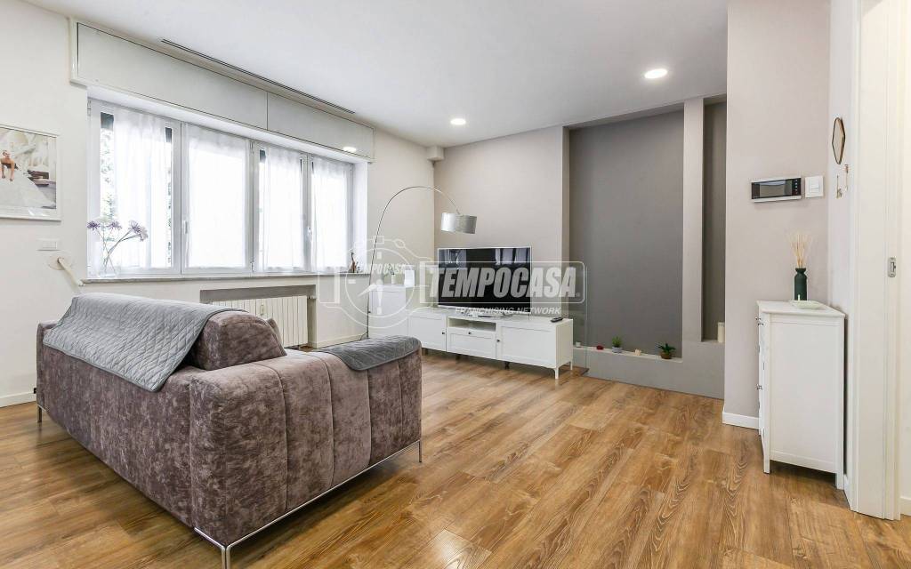 appartamento in vendita a Milano in zona Porta Garibaldi
