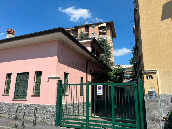 appartamento in vendita a Milano in zona Bruzzano
