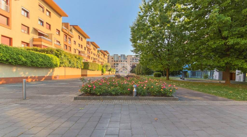 appartamento in vendita a Milano in zona Bicocca