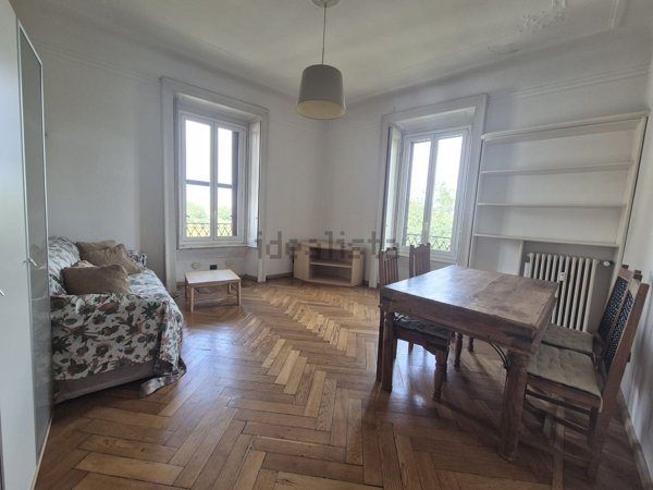 appartamento in vendita a Milano in zona Porta Romana