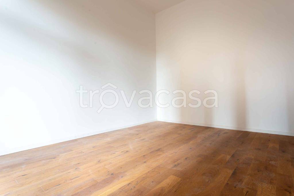 appartamento in vendita a Milano in zona San Cristoforo