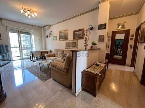 appartamento in vendita a Milano in zona Barona