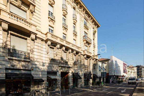 appartamento in vendita a Milano in zona Porta Ticinese