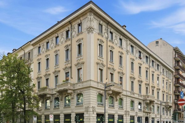 appartamento in vendita a Milano in zona Sempione