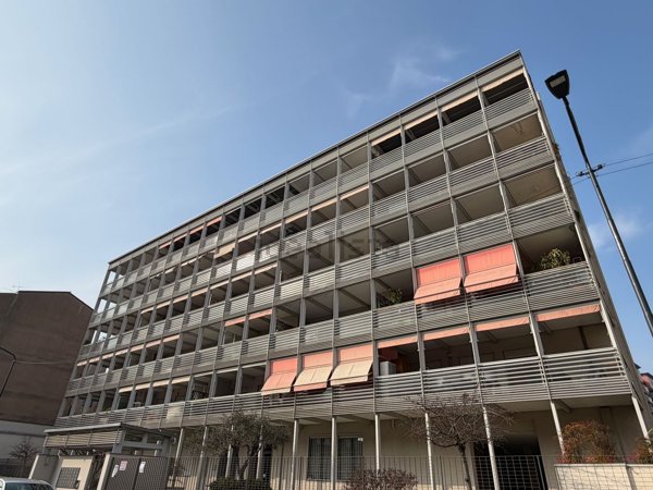 appartamento in vendita a Milano in zona Bruzzano
