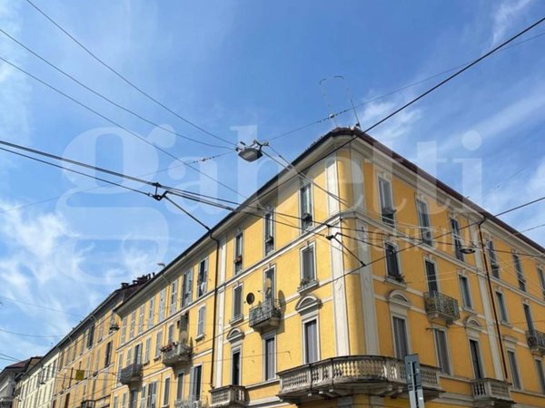 appartamento in vendita a Milano in zona Sempione