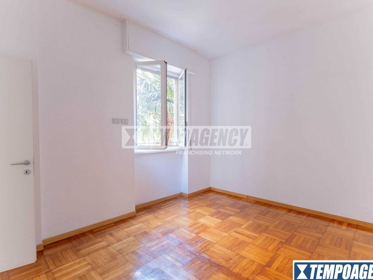 appartamento in vendita a Milano in zona Quarto Oggiaro