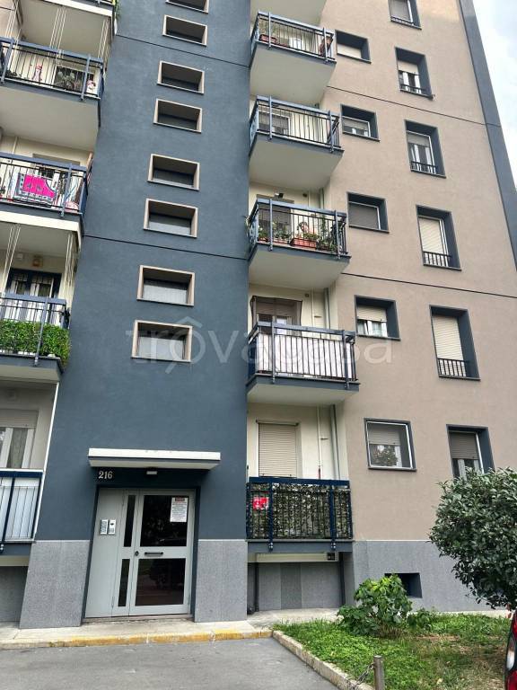 appartamento in vendita a Milano in zona Gratosoglio