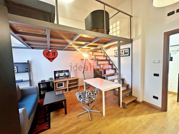 appartamento in vendita a Milano in zona Città Studi