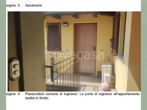 appartamento in vendita a Milano in zona Baggio