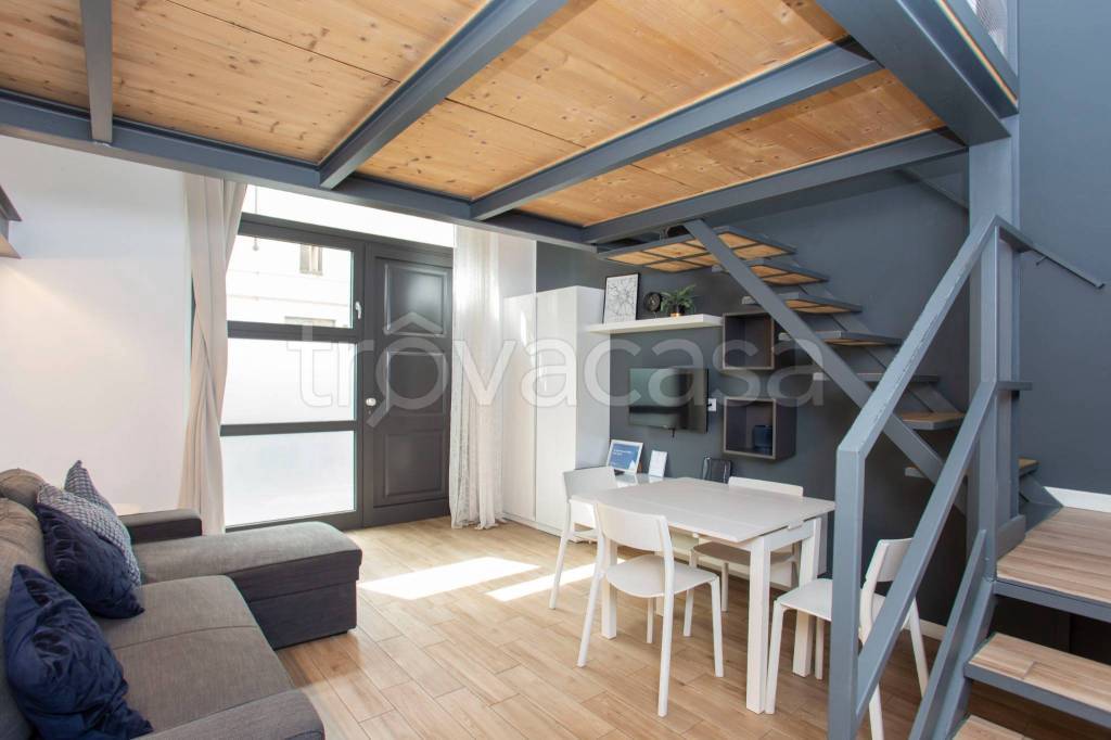 appartamento in vendita a Milano in zona Città Studi