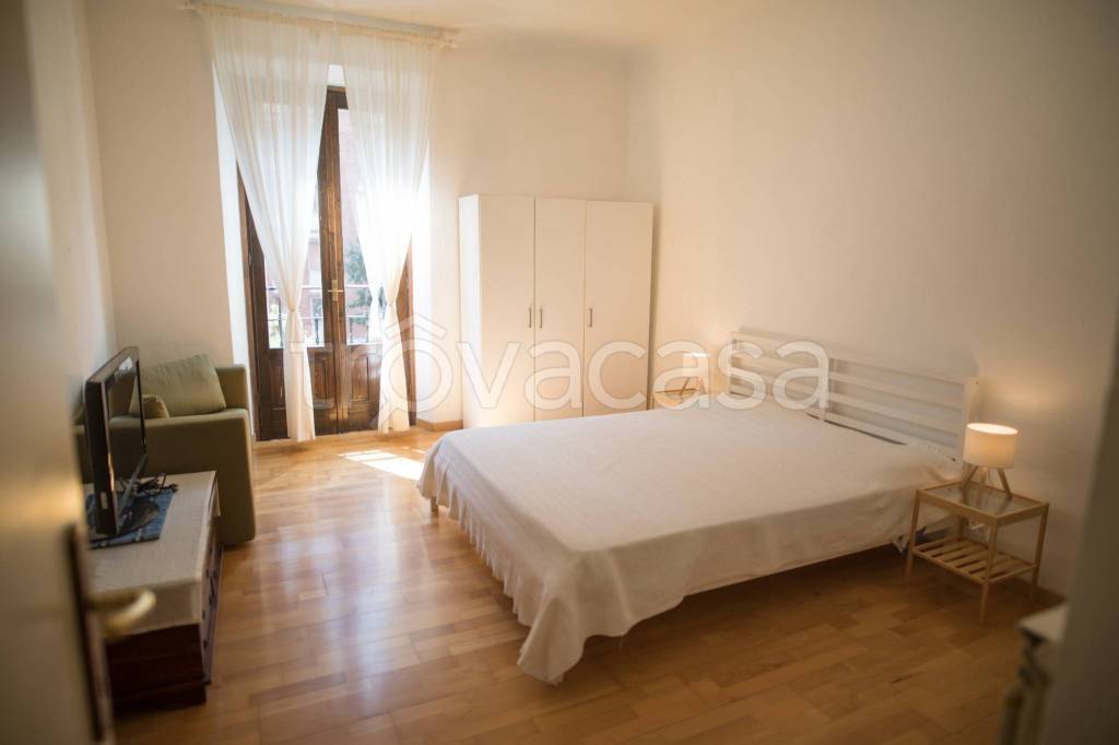 appartamento in vendita a Milano in zona Loreto