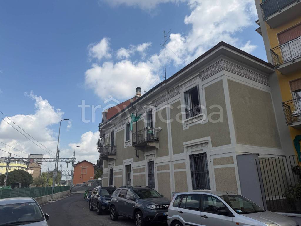 appartamento in vendita a Milano in zona Bruzzano