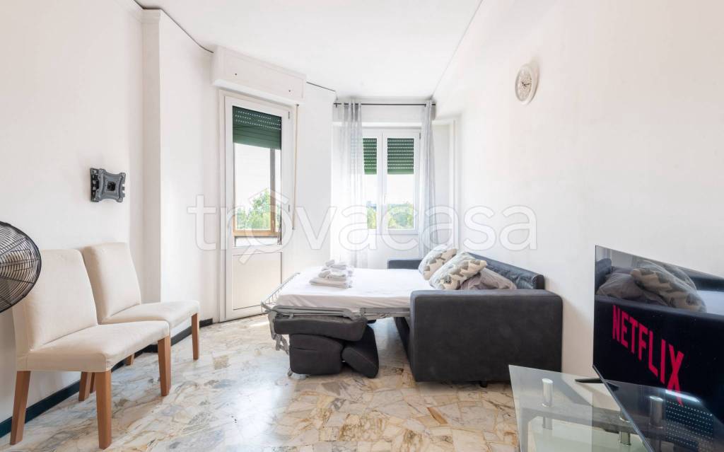 appartamento in vendita a Milano in zona Rogoredo