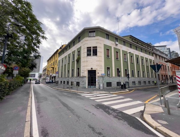 appartamento in vendita a Milano in zona Isola
