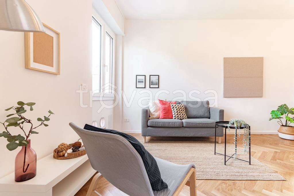 appartamento in vendita a Milano in zona Città Studi
