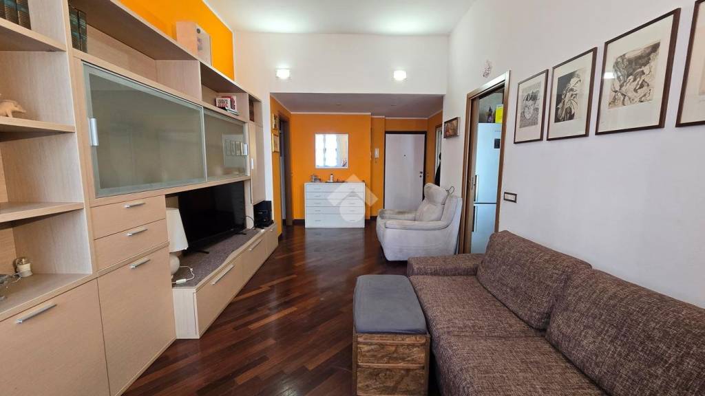 appartamento in vendita a Milano in zona Bande Nere