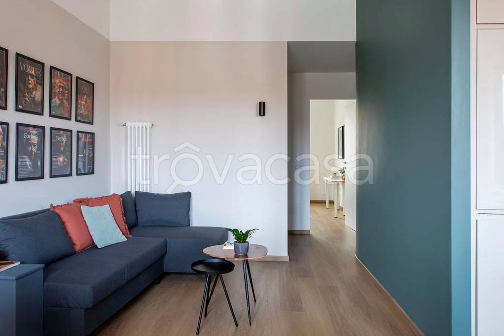 appartamento in vendita a Milano in zona Tibaldi