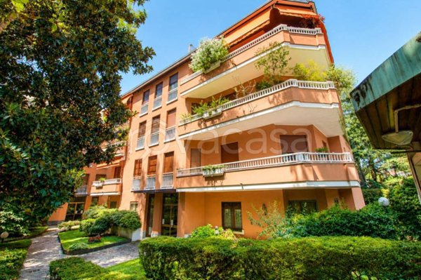 appartamento in vendita a Milano in zona Maggiolina