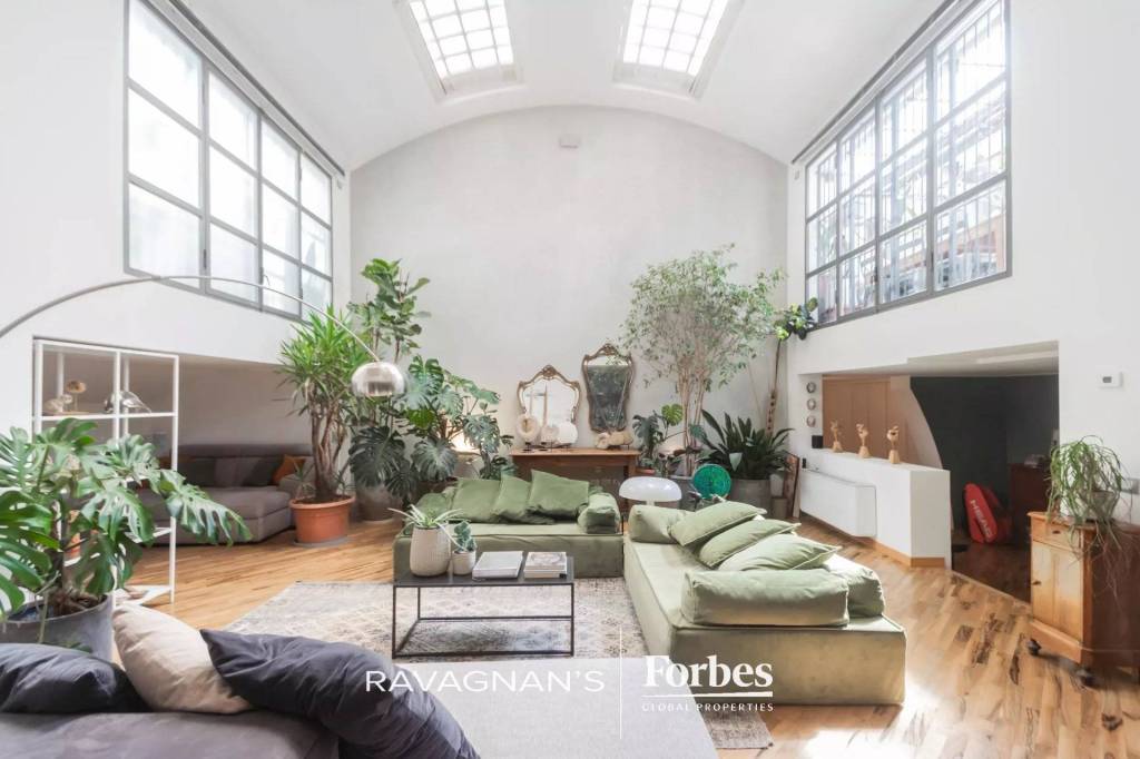 appartamento in vendita a Milano in zona Città Studi