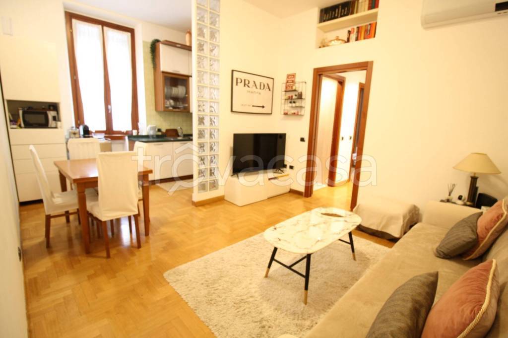appartamento in vendita a Milano in zona Il Portello