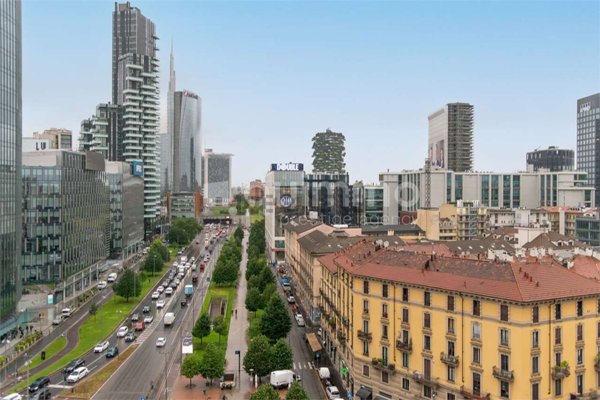 appartamento in vendita a Milano in zona Porta Nuova