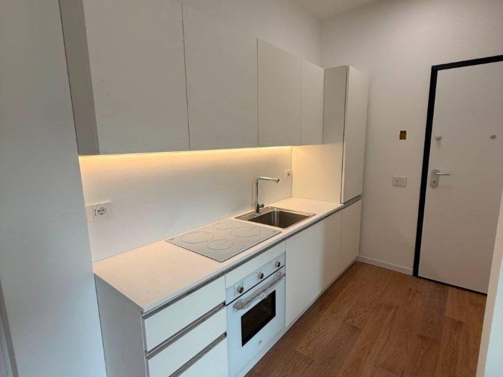 appartamento in vendita a Milano in zona Villapizzone