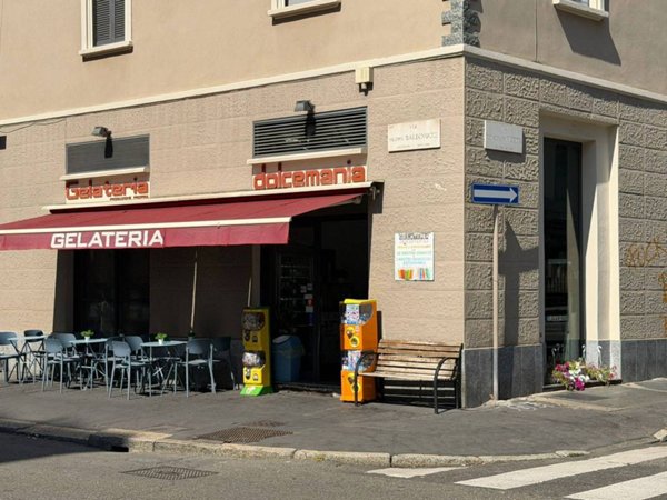 negozio in vendita a Milano in zona Bovisa