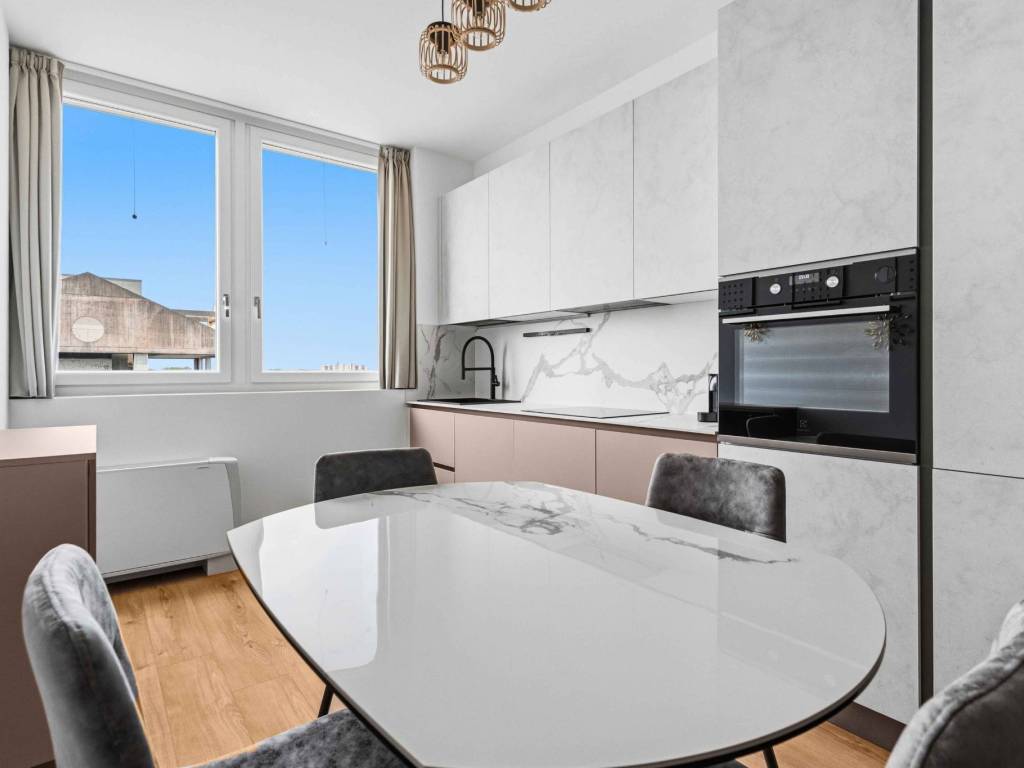 appartamento in vendita a Milano in zona Vigentino