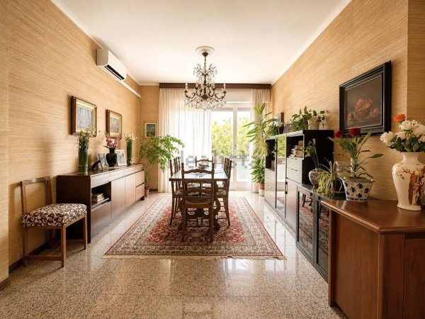 appartamento in vendita a Milano in zona Maggiolina