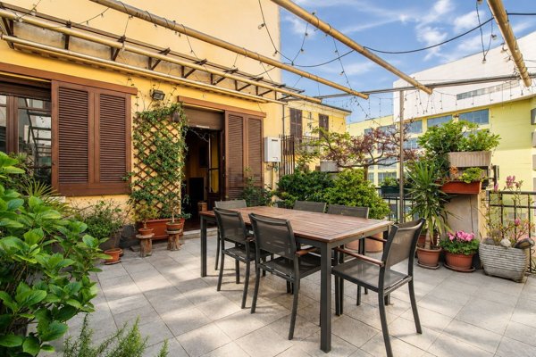 appartamento in vendita a Milano in zona Isola