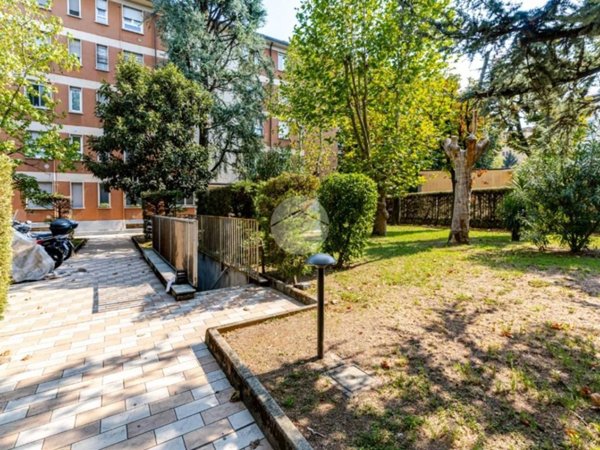 appartamento in vendita a Milano in zona Villapizzone