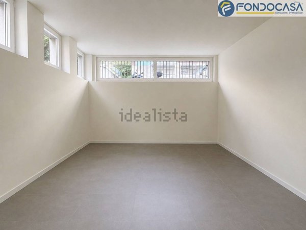 appartamento in vendita a Milano in zona Stadera