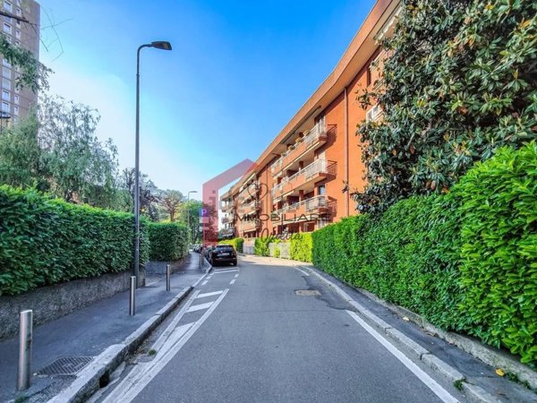appartamento in vendita a Milano in zona San Siro