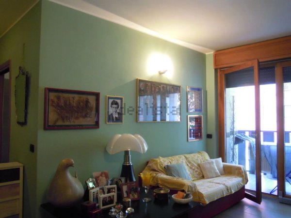 appartamento in vendita a Milano in zona Baggio