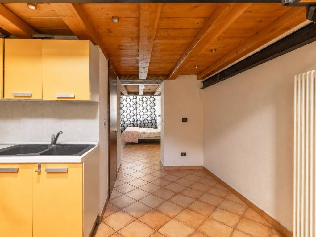appartamento in vendita a Milano in zona Loreto