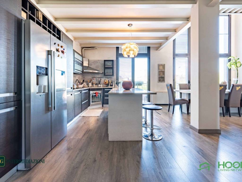 appartamento in vendita a Milano in zona Forlanini