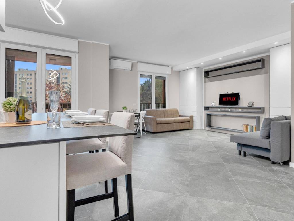 appartamento in vendita a Milano in zona Corvetto