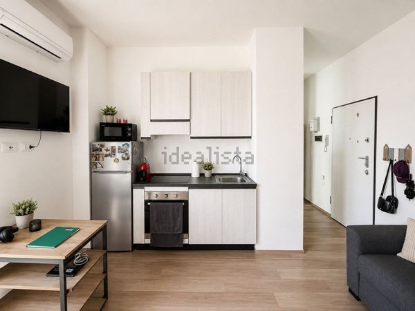 appartamento in vendita a Milano in zona Rottole