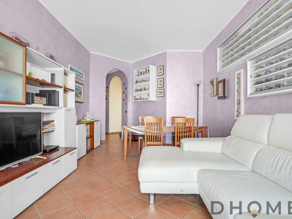 appartamento in vendita a Milano in zona Piazzale Lodi