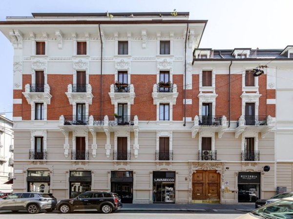appartamento in vendita a Milano in zona Porta Venezia