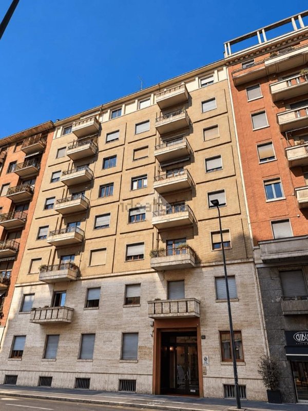 appartamento in vendita a Milano in zona Porta Venezia