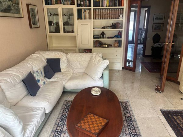 appartamento in vendita a Milano in zona Paolo Sarpi