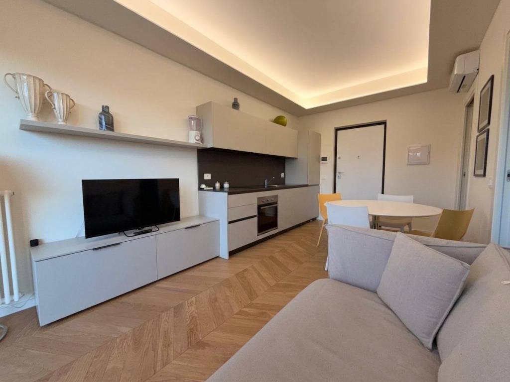 appartamento in vendita a Milano in zona Isola