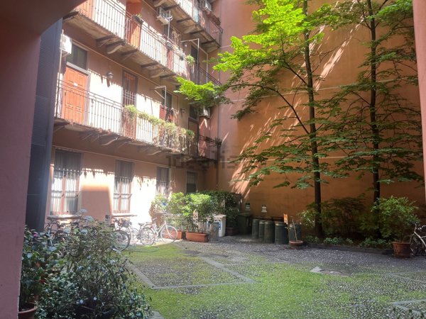 appartamento in vendita a Milano in zona Porta Garibaldi