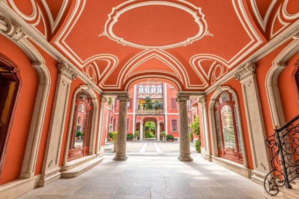 appartamento in vendita a Milano in zona Porta Magenta