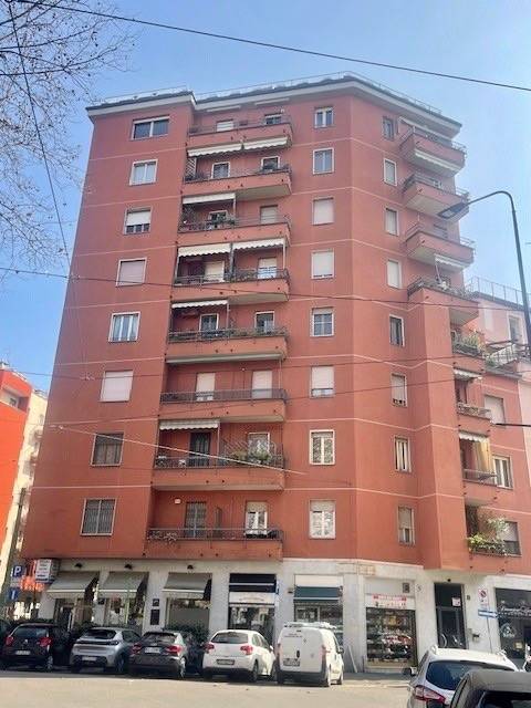 appartamento in vendita a Milano in zona Piazzale Lodi