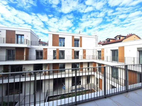 appartamento in vendita a Milano in zona Villapizzone