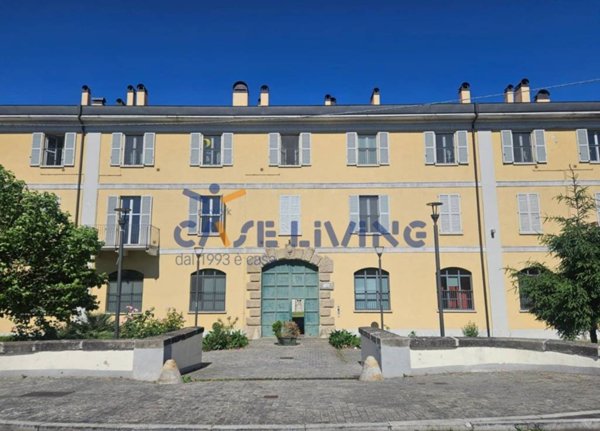 appartamento in vendita a Milano in zona Conca Fallata