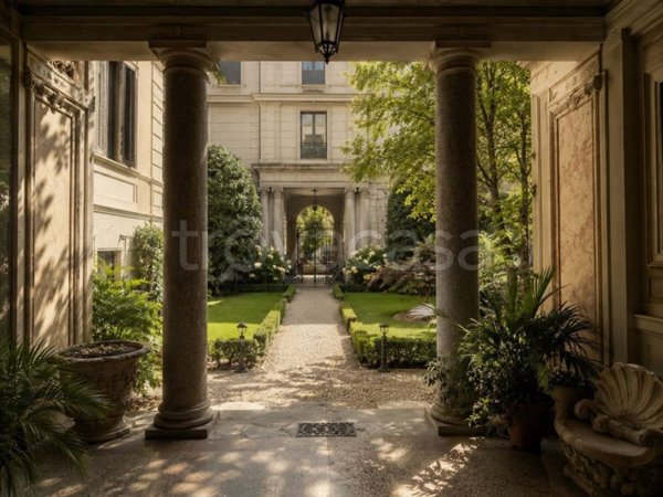 appartamento in vendita a Milano in zona Cadorna